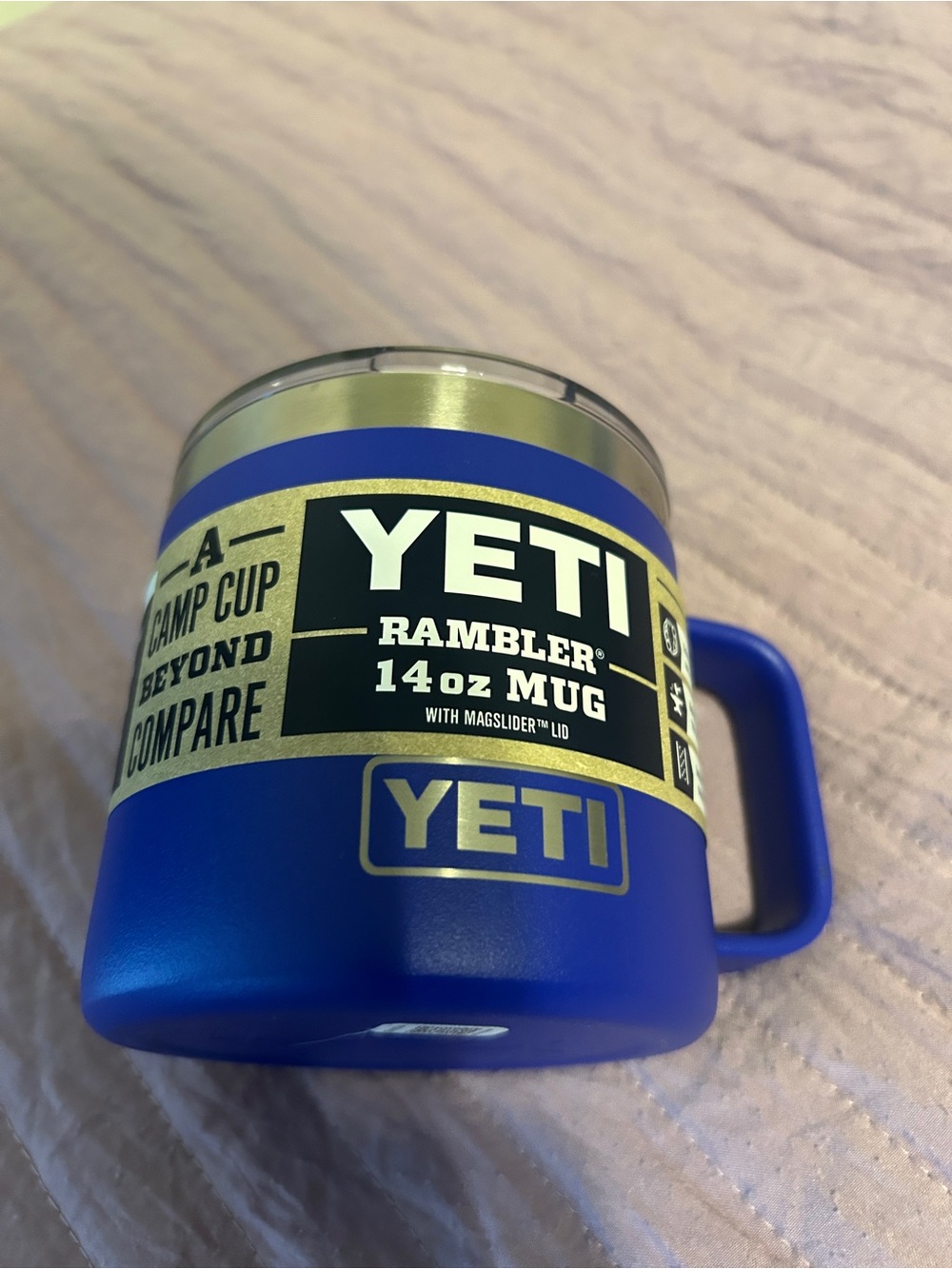 NWT Rare, Discontinued Off-Shore Blue Yeti 14oz Rambler